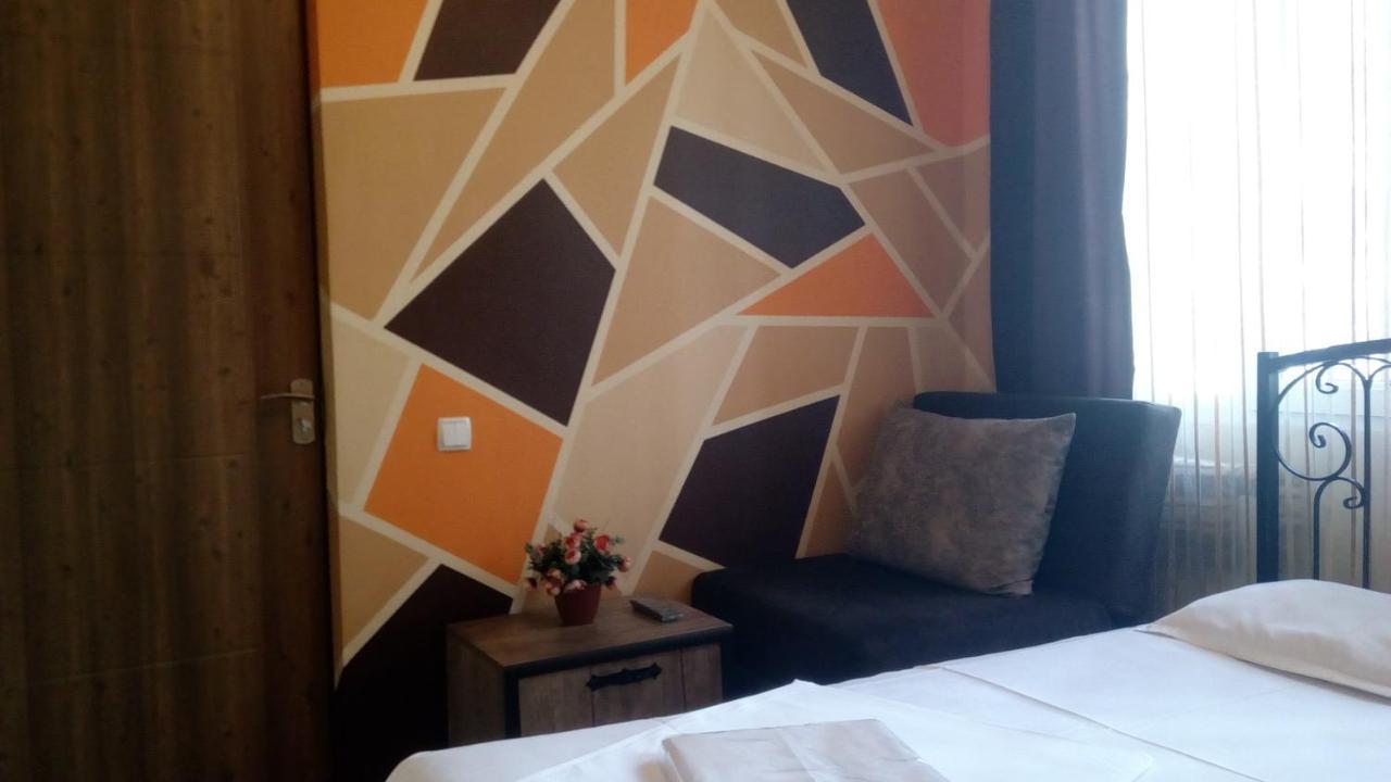 Hotel Isani Tbilisi ภายนอก รูปภาพ