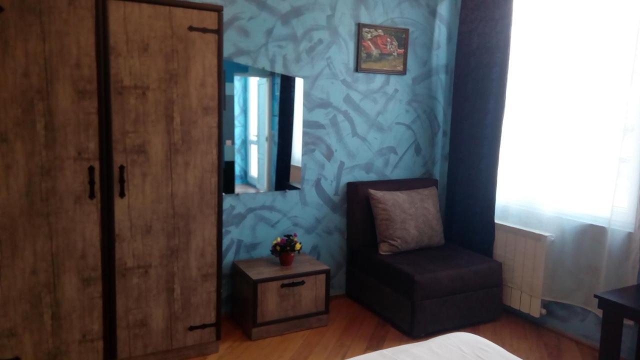Hotel Isani Tbilisi ภายนอก รูปภาพ