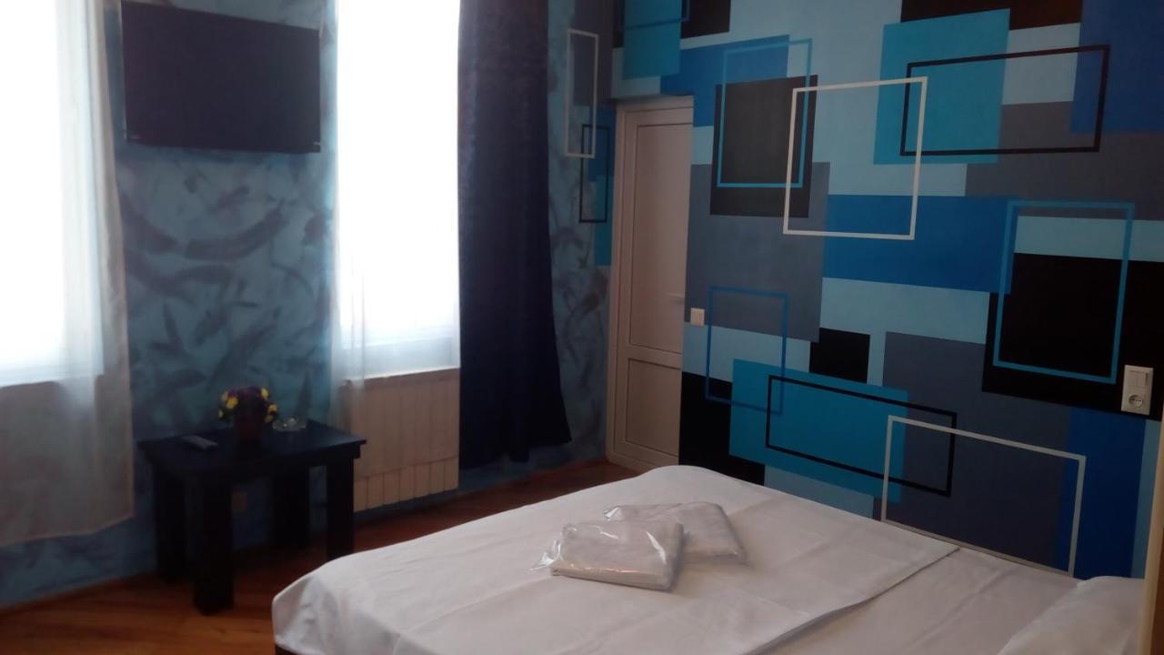 Hotel Isani Tbilisi ภายนอก รูปภาพ