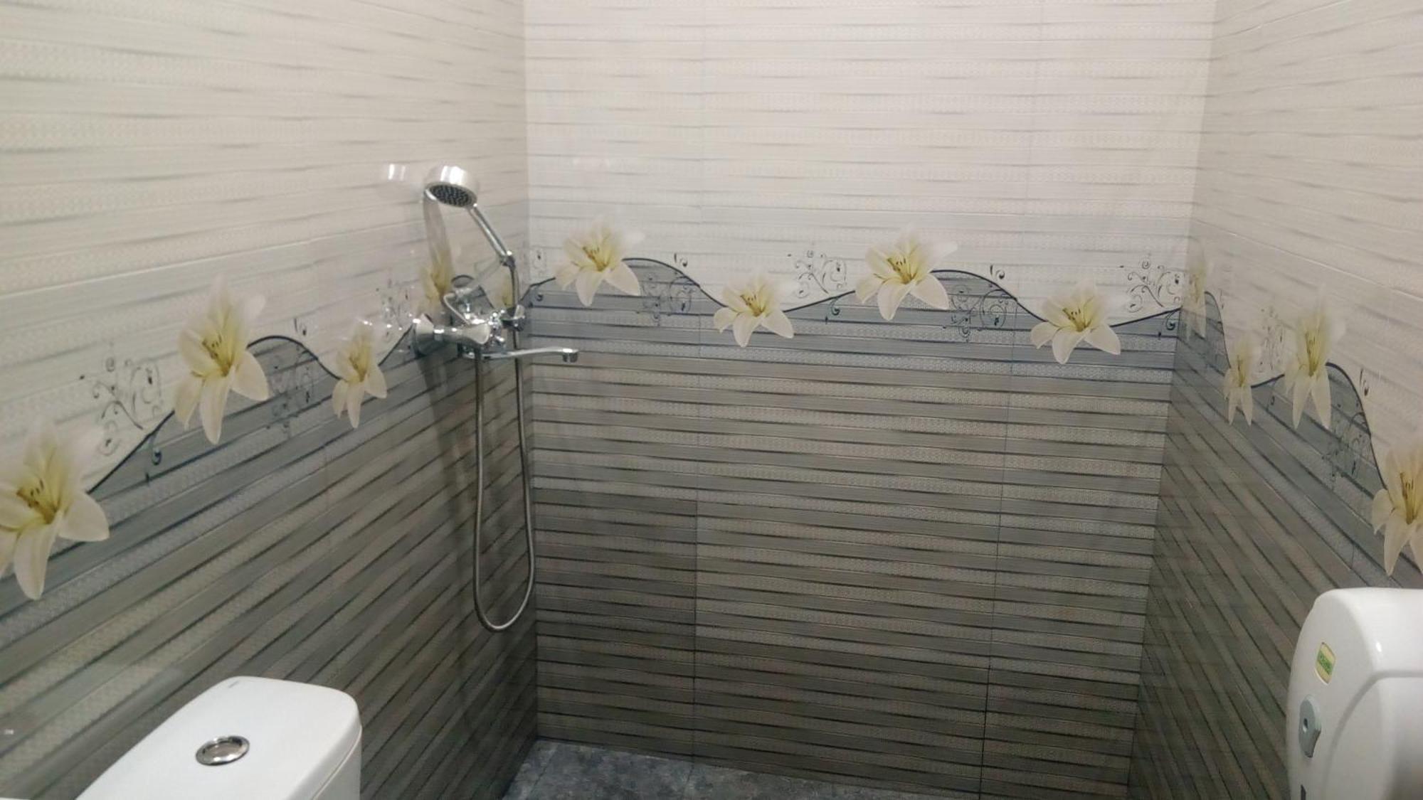 Hotel Isani Tbilisi ห้อง รูปภาพ